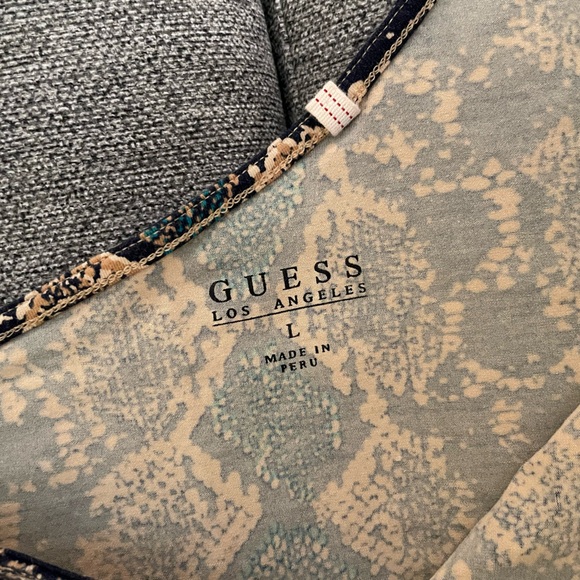 Guess one-shoulder body suit - Picture 2 of 2